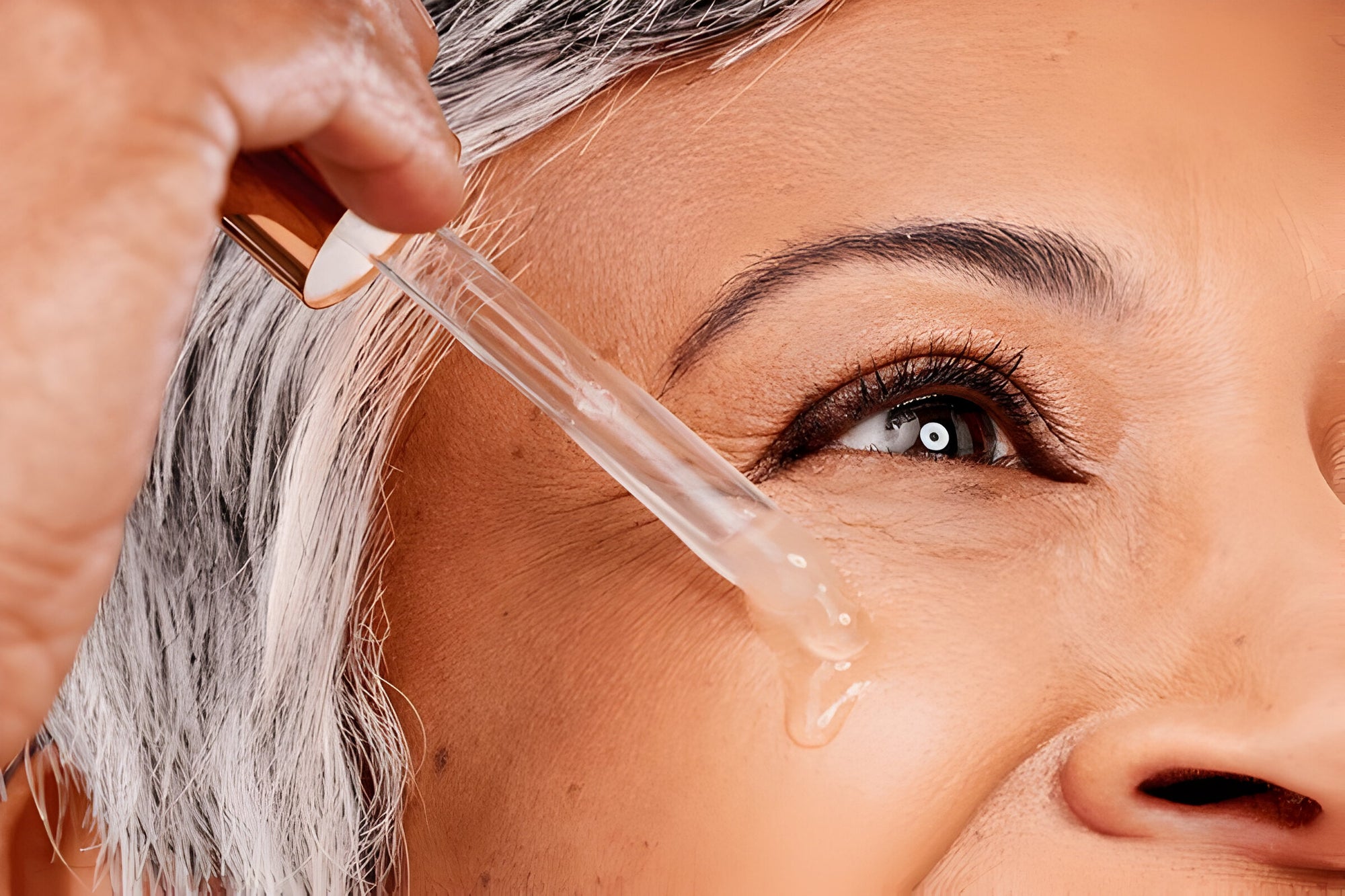 Turn Back Time: How Retinol Can Combat Signs of Aging